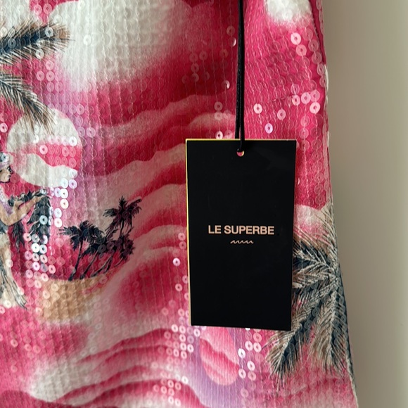 Le Superbe Night Hawaiian Dress in Pink Sequin & Feathers - Picture 3 of 7